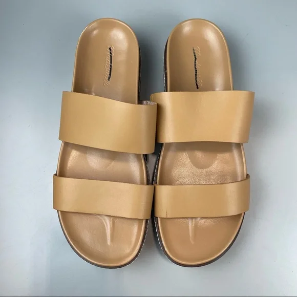 Madewell The Charley Double-Strap Slide Sandal in Desert Camel - Picture 6 of 10